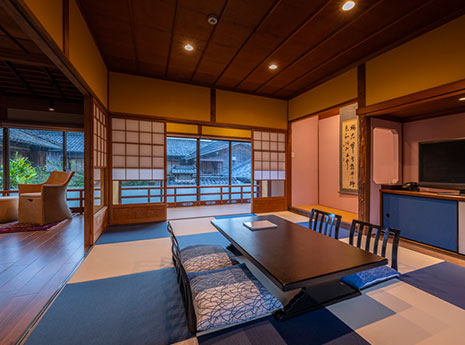 Guest room at Izutsuro No.7